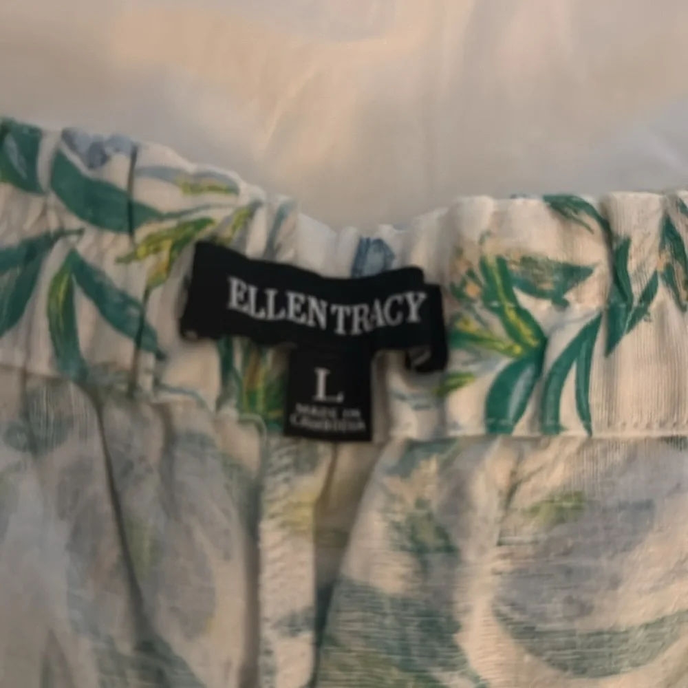 NWT linen blend skort - Picture 9 of 12